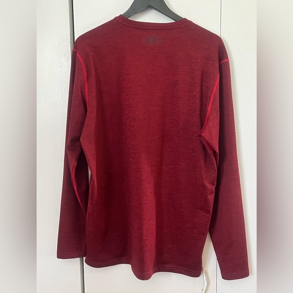 Men’s Under Armour Cold Gear fitted long sleeve shirt - Picture 2 of 3